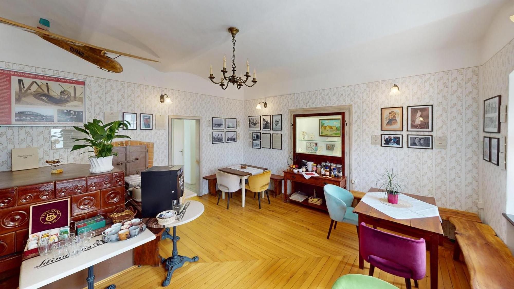 Resort Hisa Ida - Apartments With Hot Tub And Sauna Ivancna Gorica Bagian luar foto