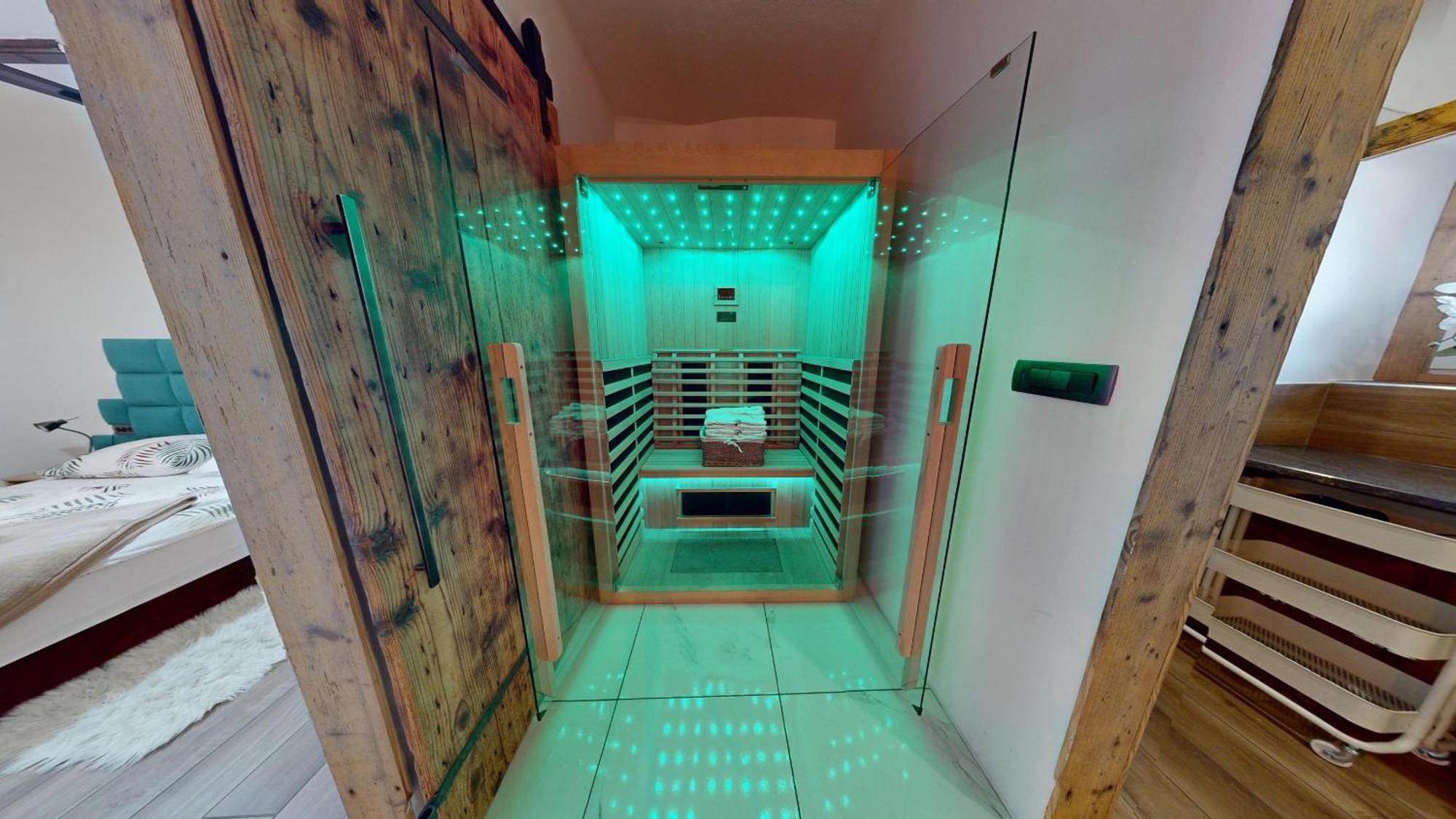 Resort Hisa Ida - Apartments With Hot Tub And Sauna Ivancna Gorica Bagian luar foto