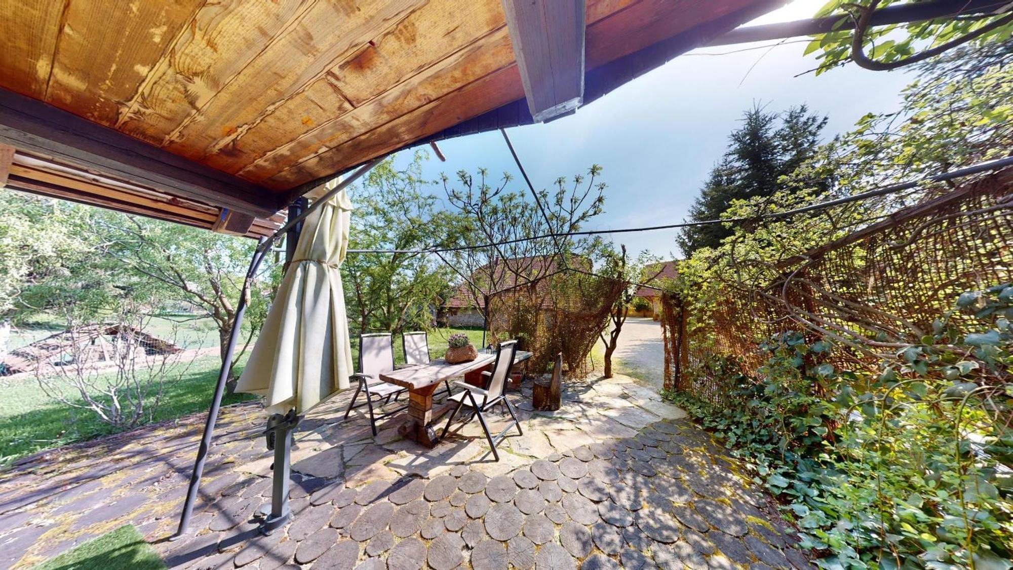 Resort Hisa Ida - Apartments With Hot Tub And Sauna Ivancna Gorica Bagian luar foto